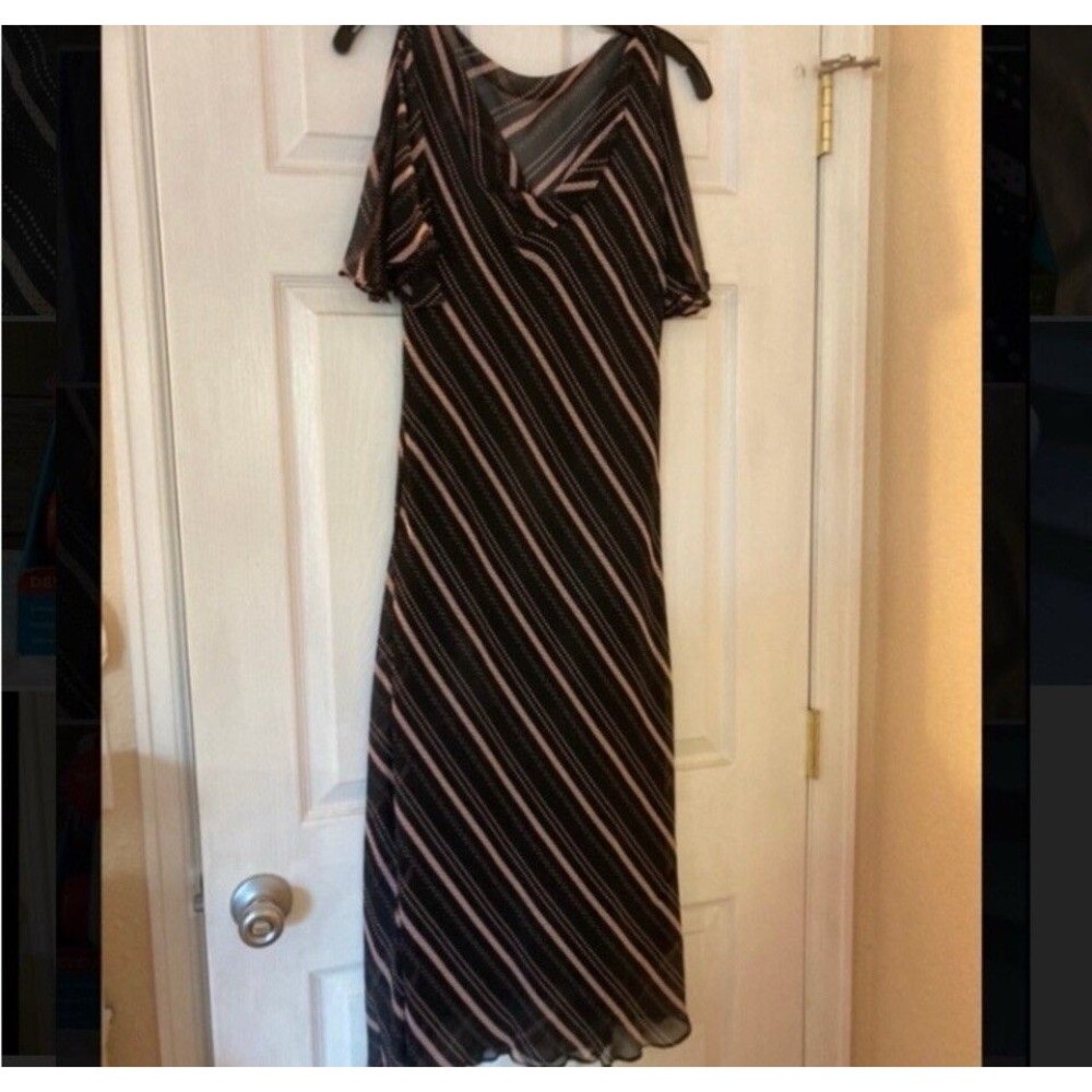 Vintage NWT Black And Light Pink Express Dress Size 13/14